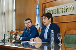 Por la caída de la recaudación, el Gobierno provincial ajusta gastos y evalúa medidas