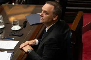 Caso Adorni: continúa la investigación por enriquecimiento ilícito y diputados piden su interpelación en el Congreso