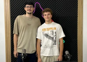 Ausonia acelera en la recta final y se ilusiona con un arranque competitivo