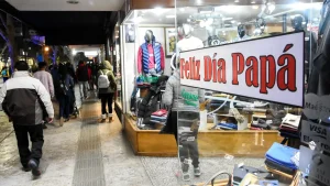 Comerciantes sanjuaninos proponen adelantar el Día del Padre para evitar el impacto de los feriados
