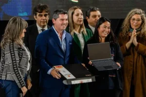 El Gobierno provincial confirmó una nueva entrega de computadoras para el segundo semestre del año