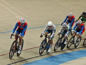 Ramos Meglioli gana en el velódromo y lidera la pista sanjuanina