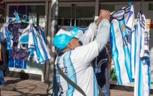 El comercio sanjuanino no pudo capitalizar la fiebre del Mundial por la venta informal