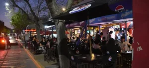 Entre el lleno total y los cierres: la gastronomía celebró un pico de ventas en medio de un año duro