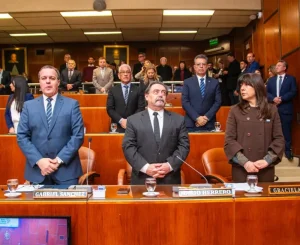 La interna peronista volvió a quebrar la unidad del partido en la Legislatura provincial