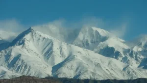 Rige alerta amarilla por fuertes nevadas en la cordillera sanjuanina de Iglesia y Calingasta