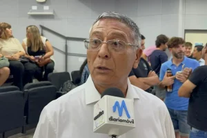 Cruce entre intendentes por la obra pública: Miodowsky sugirió "achicar la planta política" y Riveros le respondió con sus propios recortes