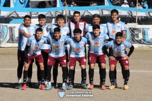 Alianza sigue líder, pero el Clausura quedó al rojo vivo