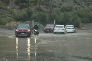 Vecinos de Ullum organizan un plan de contingencia autónomo frente al riesgo de lluvias e inundaciones