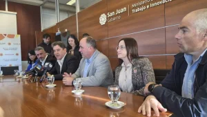 San Juan amplía el combate contra las plagas agrícolas con aviones, drones y control biológico