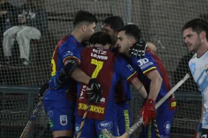 UVT ganó en La Barraca y manda en soledad en el Clausura A1