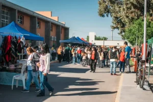Rawson puso en marcha la 17ª Feria del Libro con la presencia de más de 40 autores locales