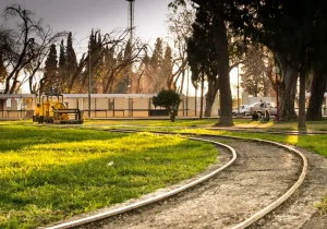 El trencito del Parque de Mayo avanza hacia su regreso con un 67% de obra completada